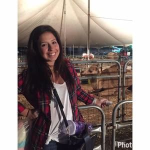 Meet your Posher, Victoria